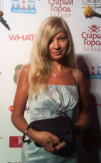 beautiful white woman - abroadwives.com
