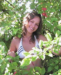 friend finder ad - abroadwives.com