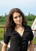 girl looking - abroadwives.com