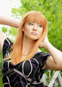 abroadwives.com - ad with pictures