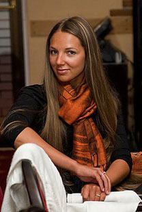 photos of hot woman - abroadwives.com