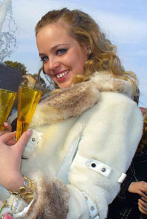 photos of pretty woman - abroadwives.com