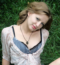 abroadwives.com - plus size sexy