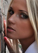abroadwives.com - single woman seeking men