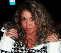 abroadwives.com - woman ad