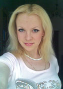 abroadwives.com - woman casual