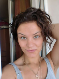 abroadwives.com - young woman